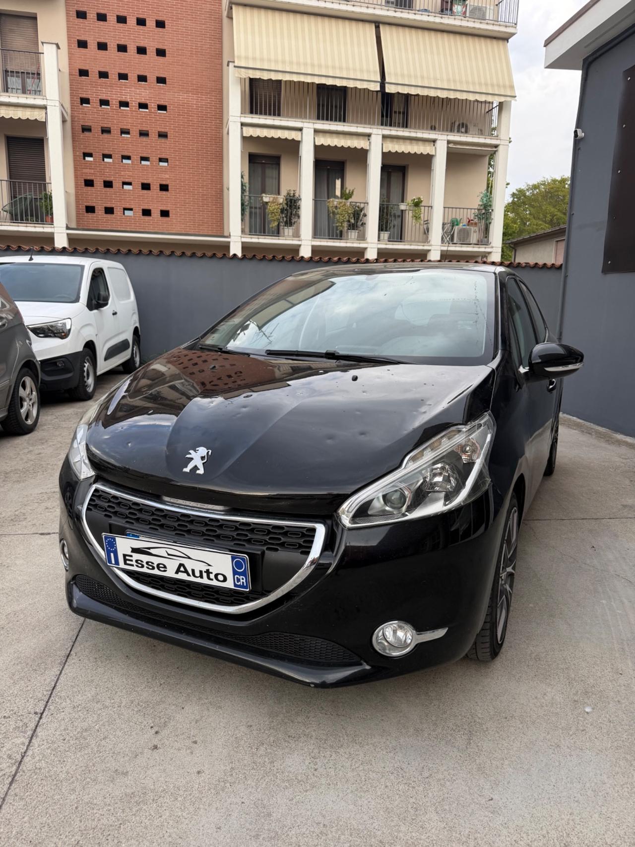 Peugeot 208 PureTech 82 5p. GPL Access