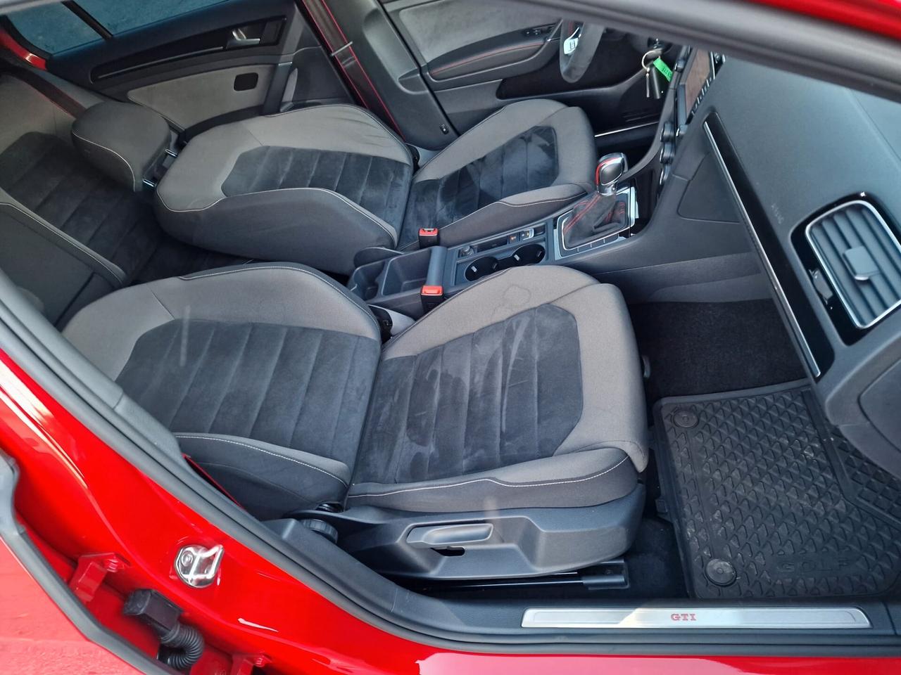 Volkswagen Golf GTI Clubsport 2.0 TSI DSG 5p. BlueMotion Technology