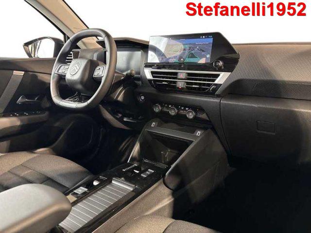 CITROEN C4 Hybrid 145 cv Automatico - COLLECTION