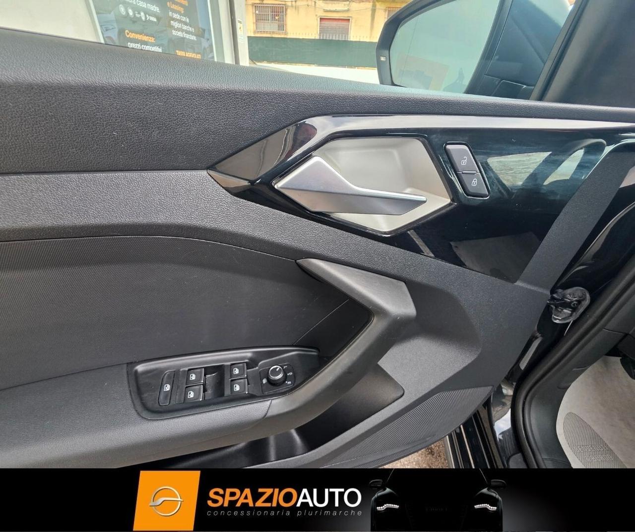 Audi A1 SPORTBACK 25 1.0 TFSI *SPORT*