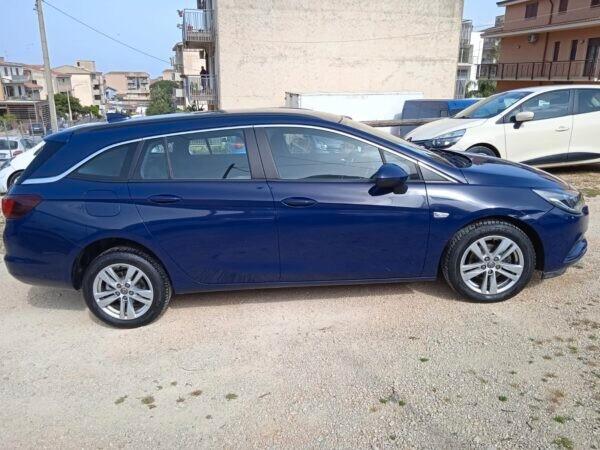 Opel Astra 1.6 CDTi Sports Tourer Business