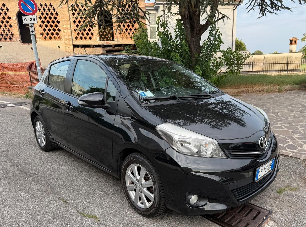 Toyota Yaris 1.3 5 porte Active CVT Stop & Start