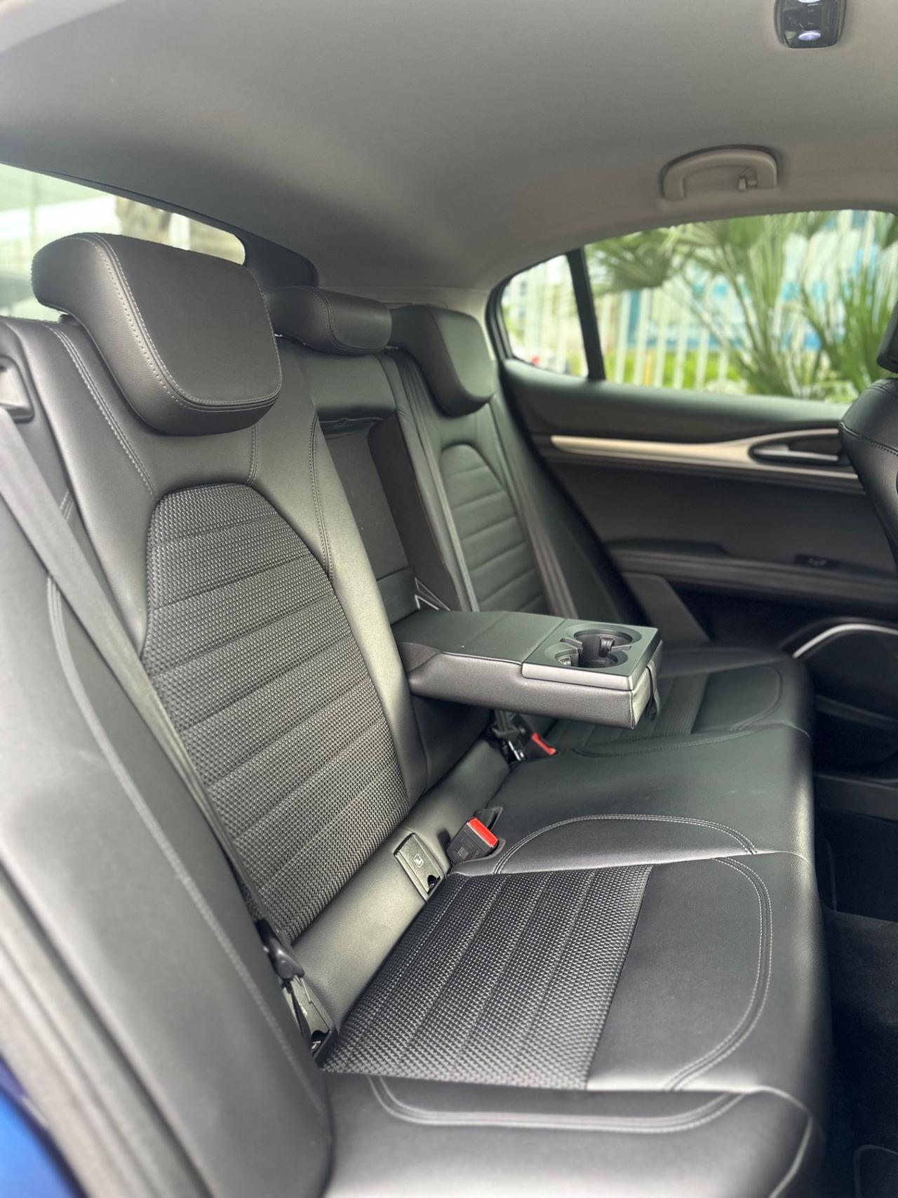 Alfa Romeo Stelvio 2.2 Turbodiesel 210 CV