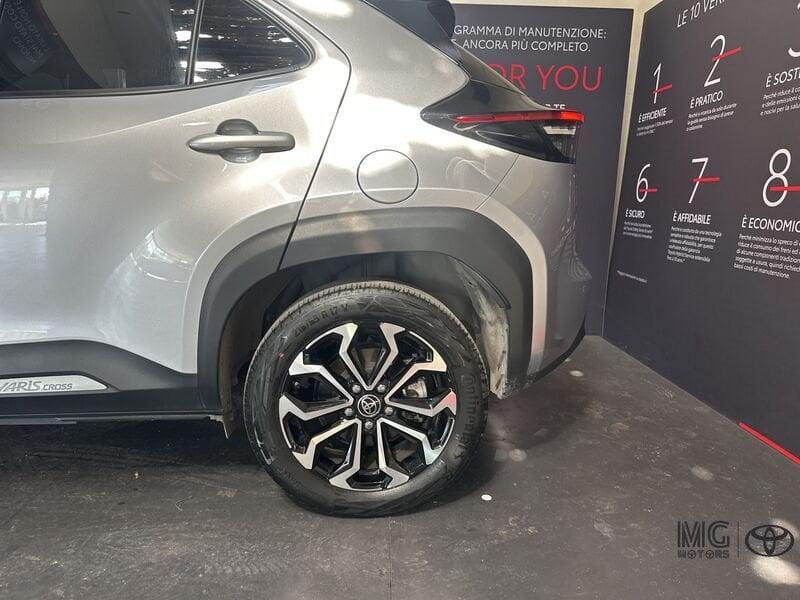 Toyota Yaris Cross 1.5 Hybrid 5p. E-CVT AWD-i Trend