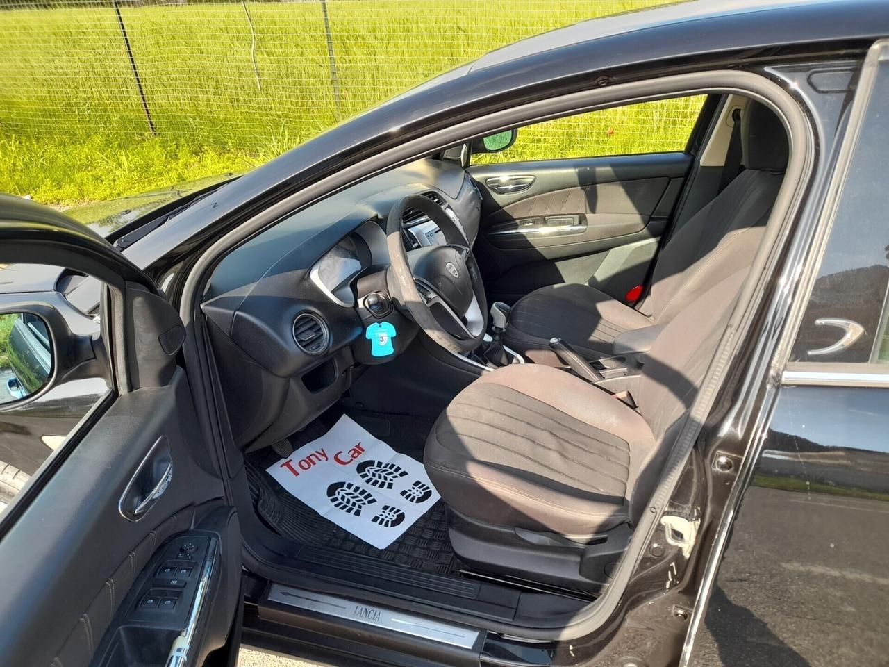 Lancia Delta 1.6 MJT 120 cv DPF Platino