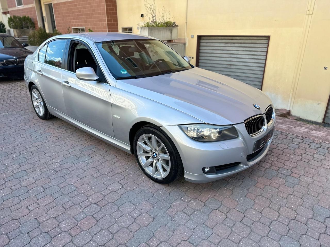 Bmw 325 325i 3.000cc Manuale E90 Lci
