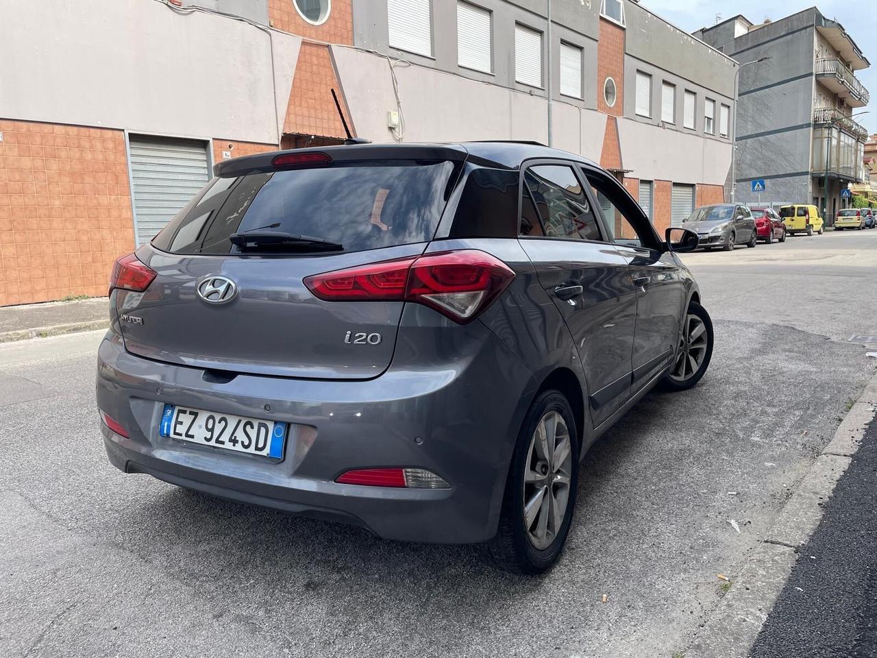 Hyundai i20Restayling 1.1Diesel5 porte 90milaKM IperFull