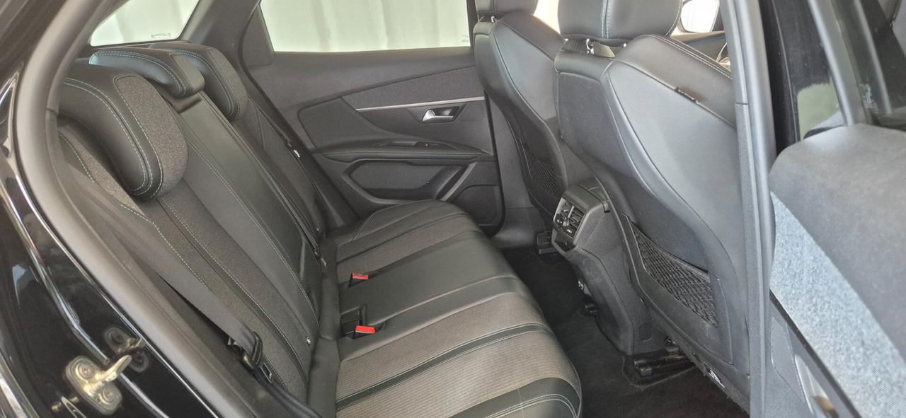PEUGEOT 3008 1.5 HDI 130CV C.Autom 12/2020