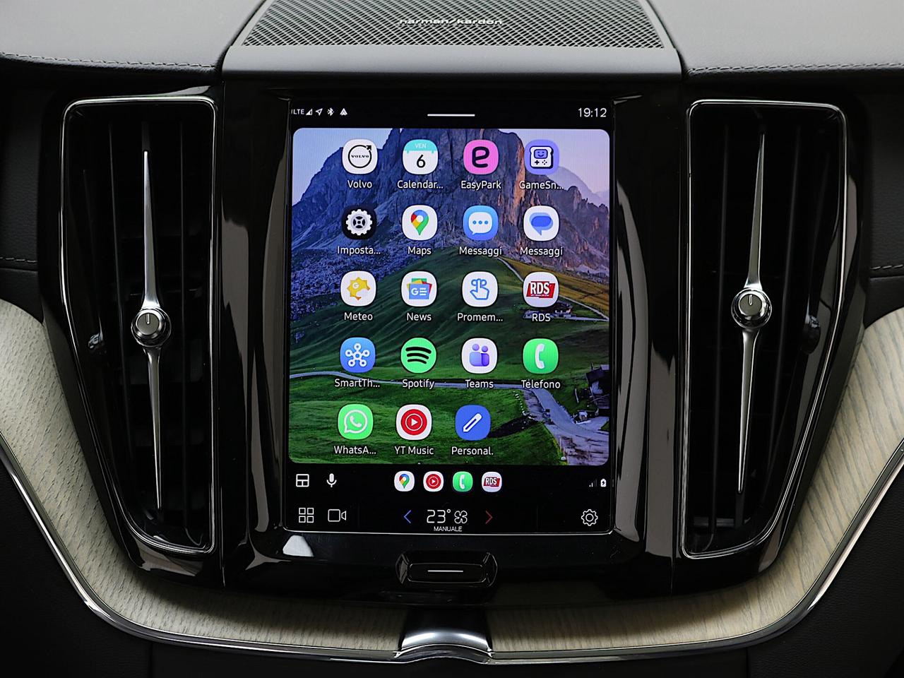 Volvo XC60 B4 AWD auto Inscription TETTO APRIBILE