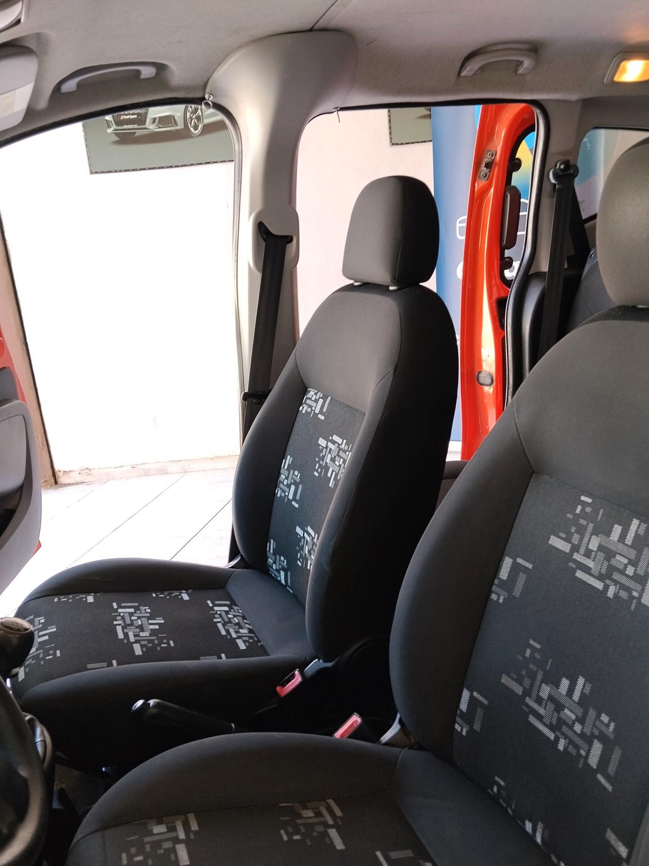Fiat Qubo 1.4 bnz/ metano 2014 CON GARANZIA
