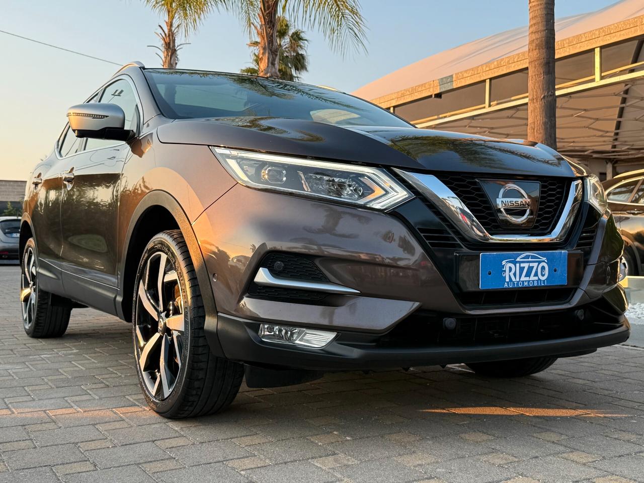 NISSAN QASHQAI 1.5DCI 110CV TEKNA+ BOSE TETTO PELLE FULL LED NAVI
