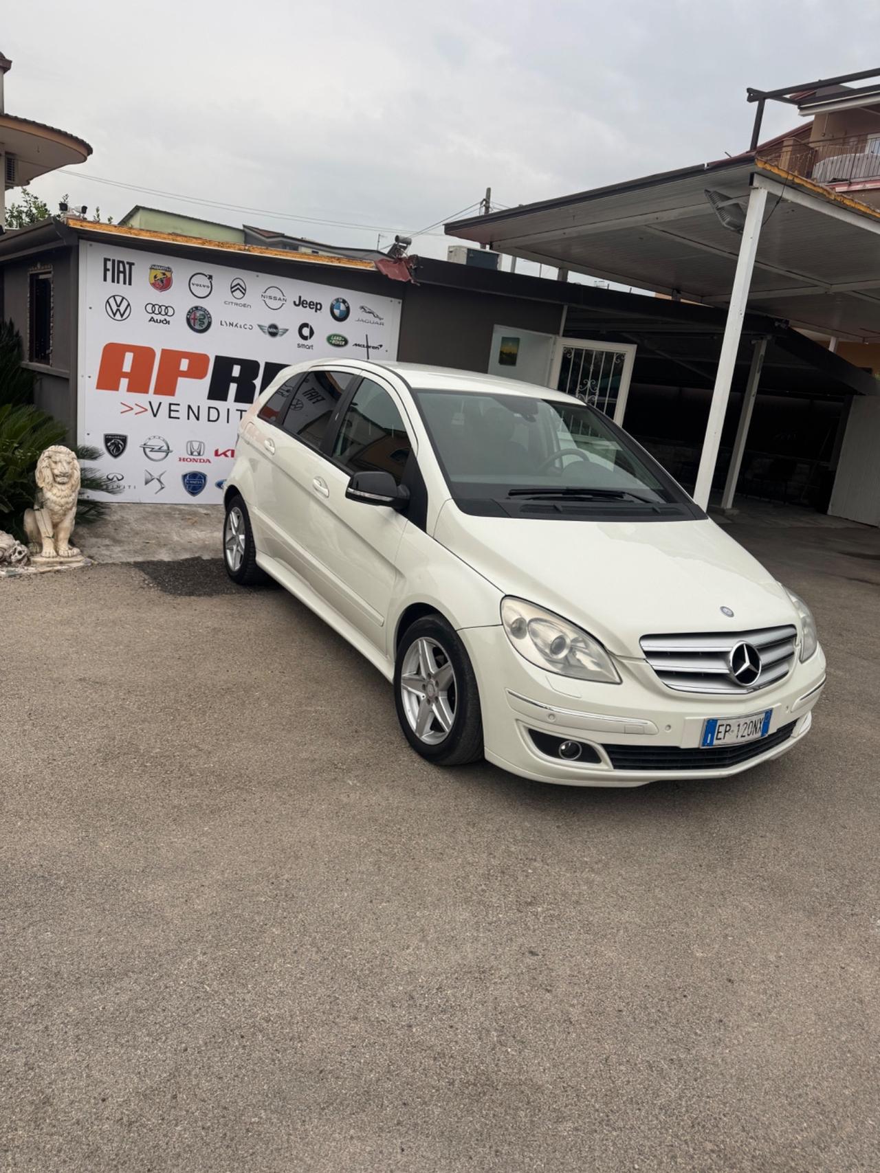 Mercedes-benz B 180 CDI BlueEFFICIENCY Premium