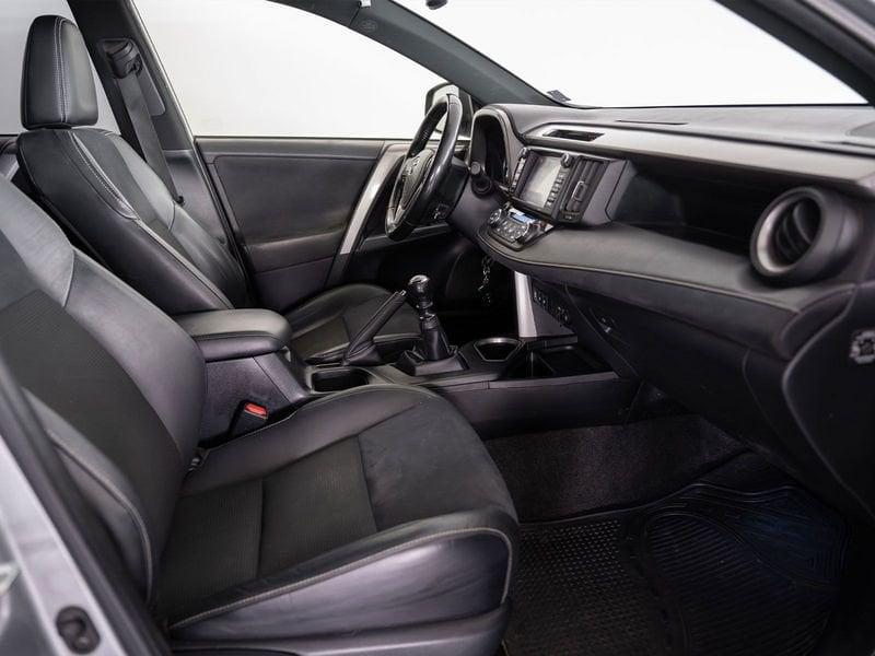 Toyota RAV4 2.0 D-4D 143cv MT Style 2WD