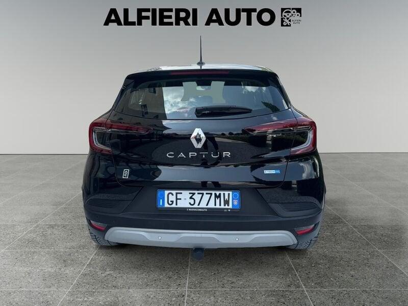 Renault Captur Hybrid E-Tech 145cv Initiale Paris *GANCIO di TRAINO*