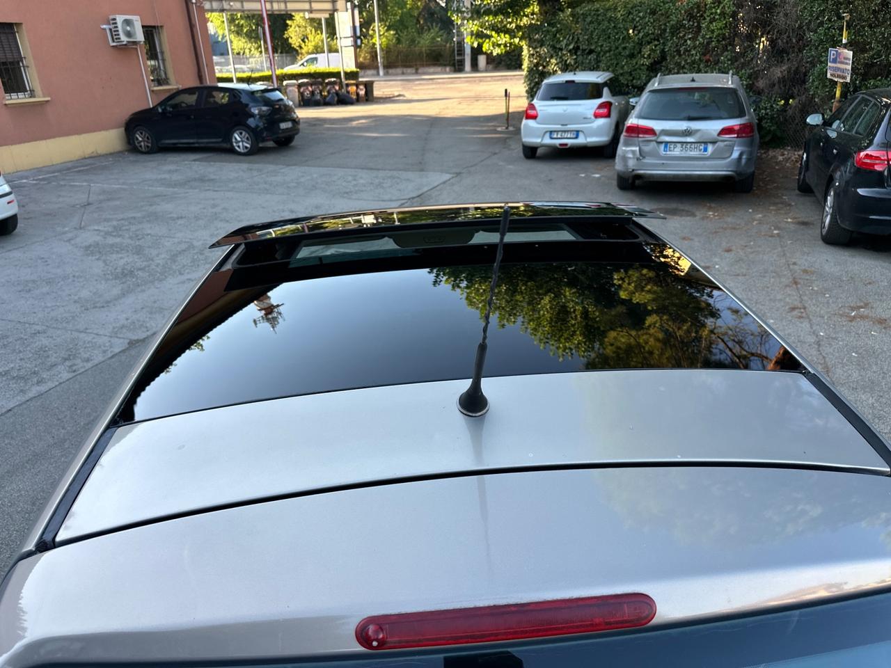 Lancia Ypsilon 1.3 MJT 75 CV Versus