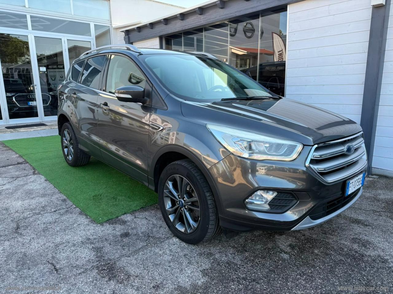 FORD Kuga 2.0 TDCI 120 CV S&S 2WD Pow. Bus.