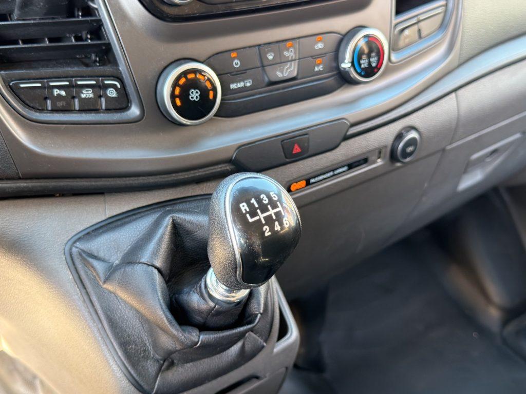 Ford Transit Custom L2H1 9POSTI PEDANA DISABILI