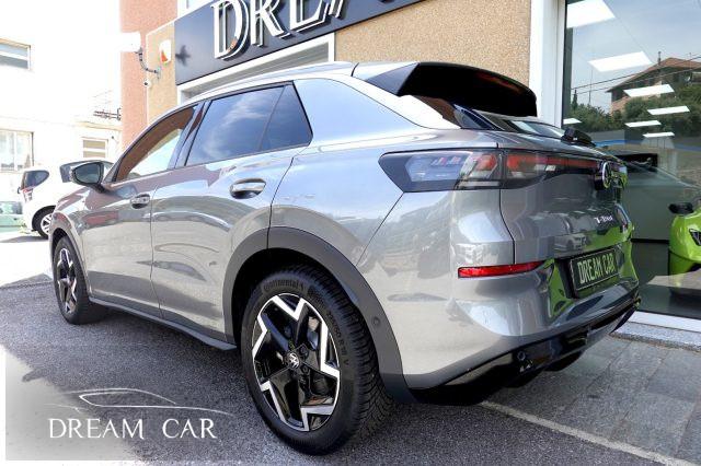 VOLKSWAGEN T-Roc 1.5 eTSI ACT 150 CV DSG R-Line TETTO PANO