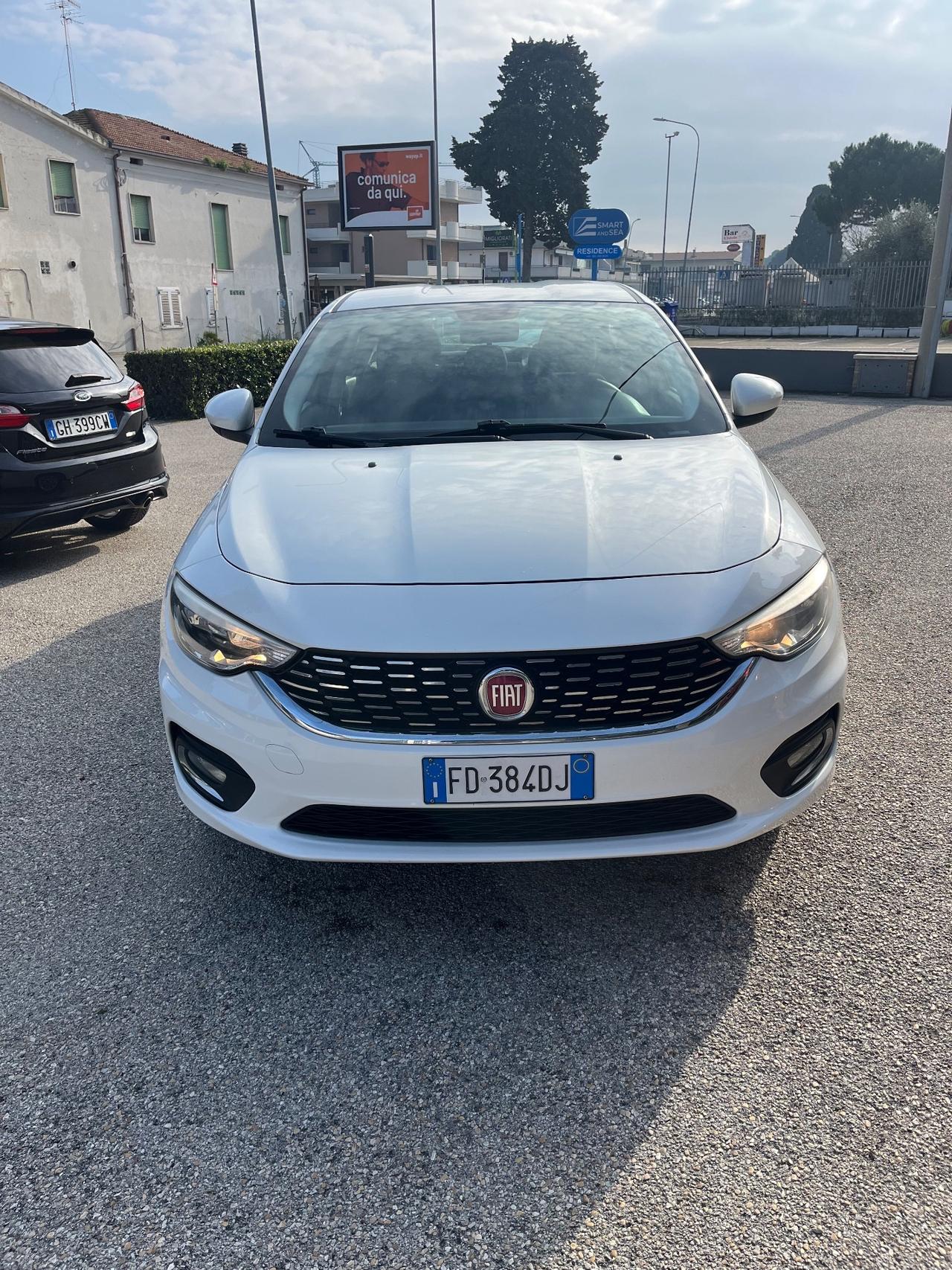 Fiat Tipo 1.4 4 porte Opening Edition gpl