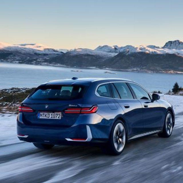 BMW 550 e xDrive Touring