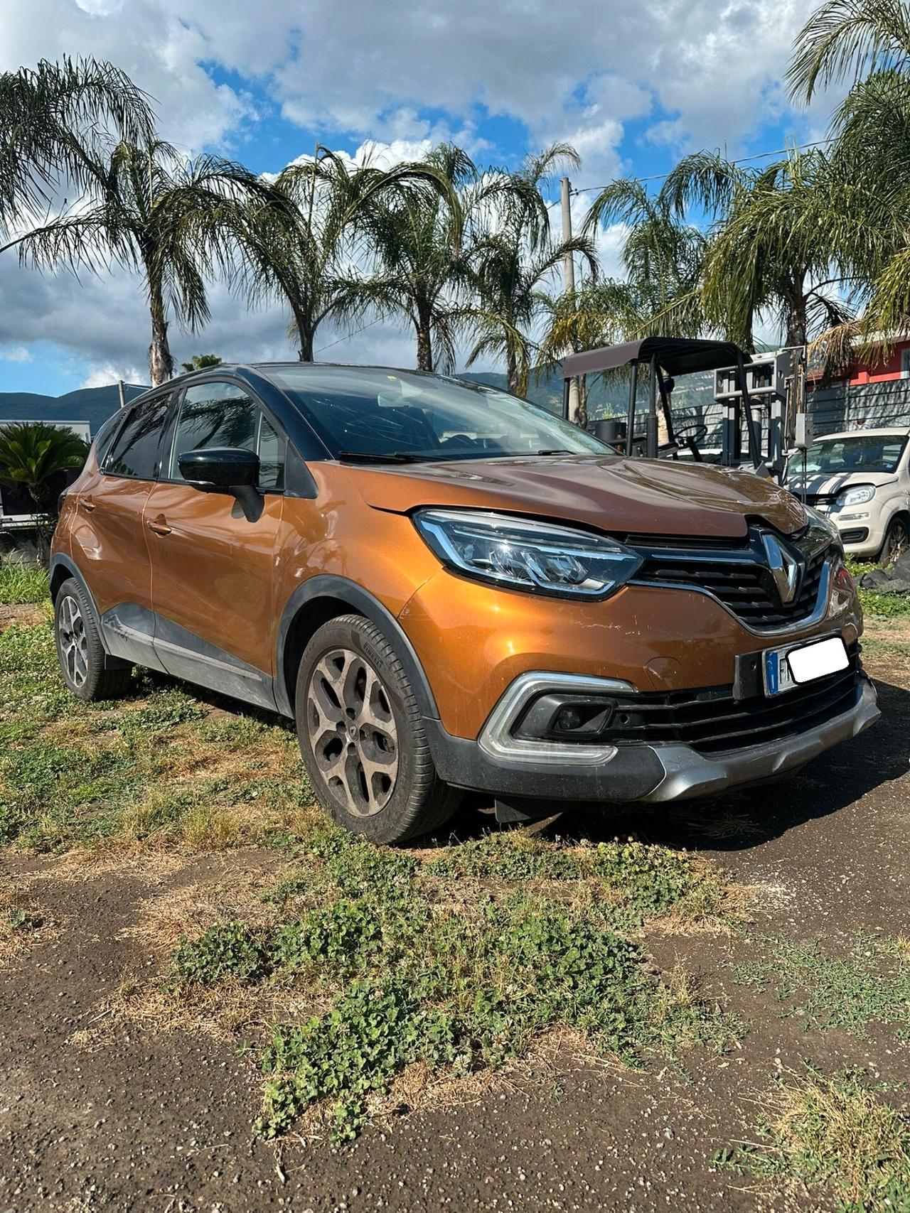 Renault Captur dCi 90 Sport Edition SINISTRATA