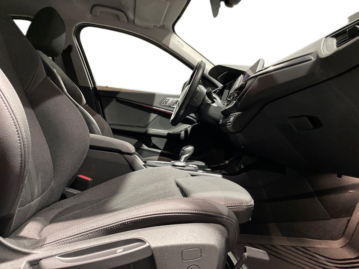 BMW Serie 1 F40 - 118i Sport 140cv auto
