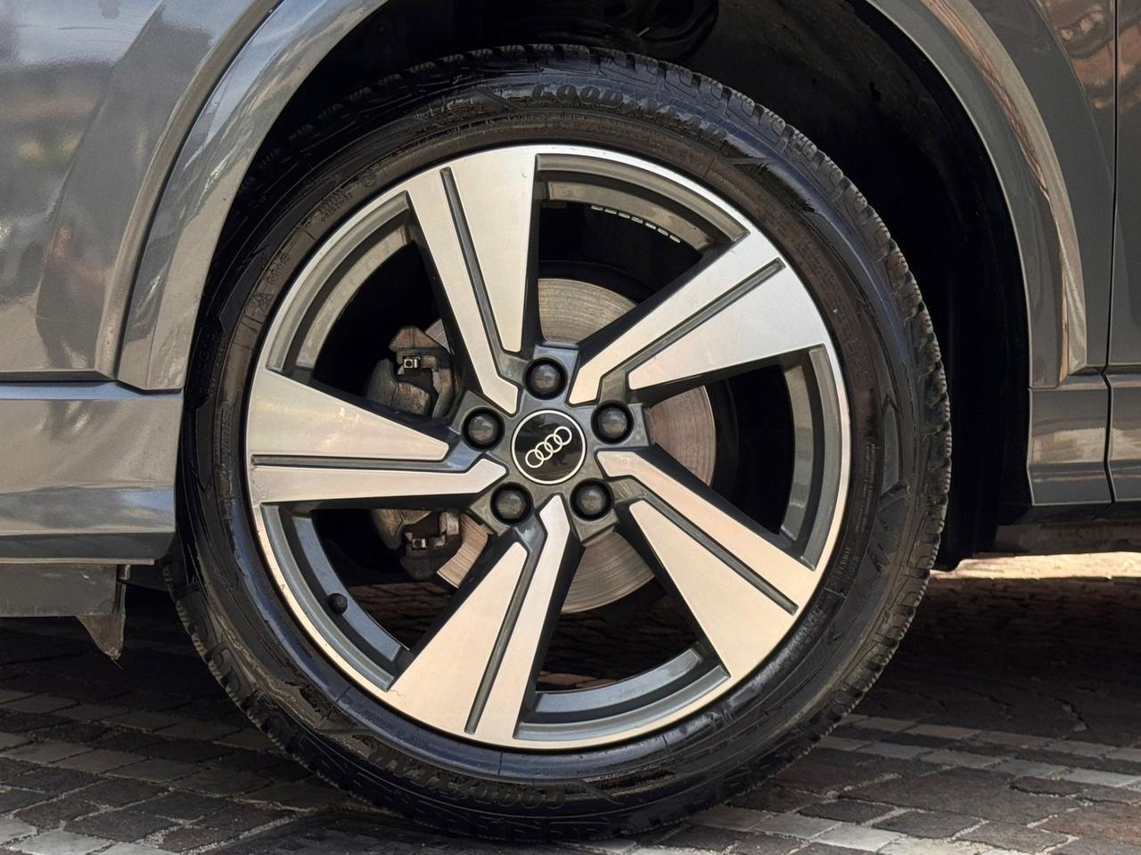 Audi Q2 35 TFSI S tronic line Edition