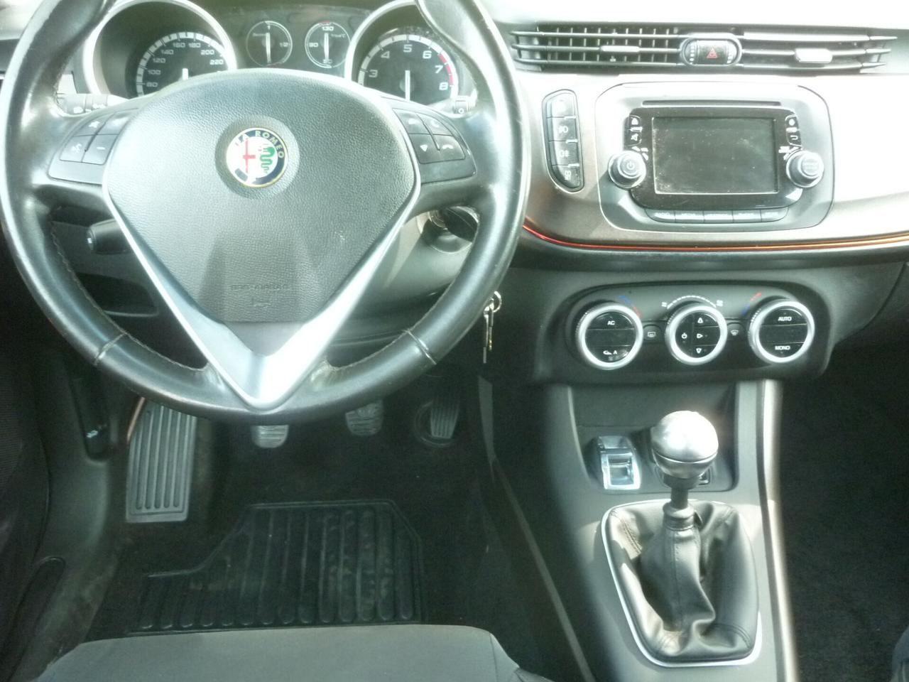 Alfa Romeo Giulietta 1.4 T-Jet 120 CV GPL Distinctive GANCIO T