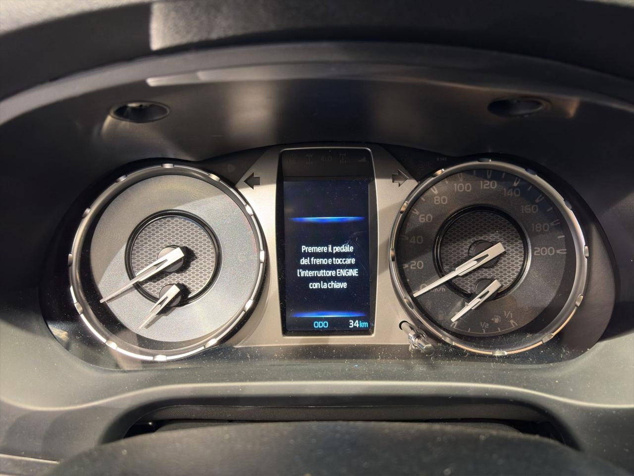 Toyota Hilux 2.4 d-4d double cab Comfort auto