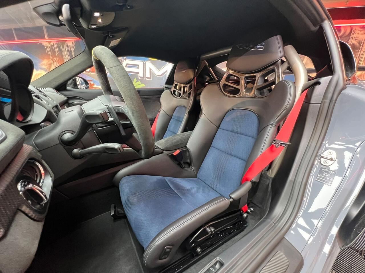 Porsche Cayman 718 4.0 GT4 RS pdk WEISSACH RS PACK (718)