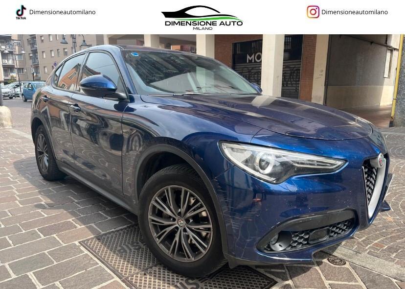 Alfa Romeo Stelvio 2.2 Turbodiesel 210 CV AT8 Q4 Super