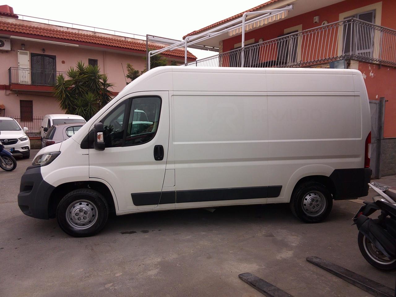 Peugeot Boxer 330 2.0 BlueHDi/130CV FAP PC-TN Combi Comfort 18