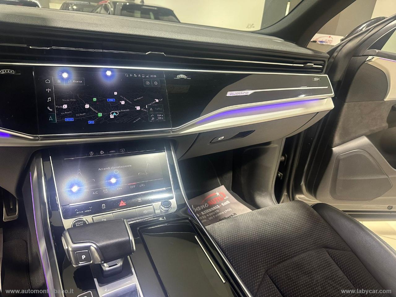 AUDI Q8 45 TDI quattro tiptronic Sport