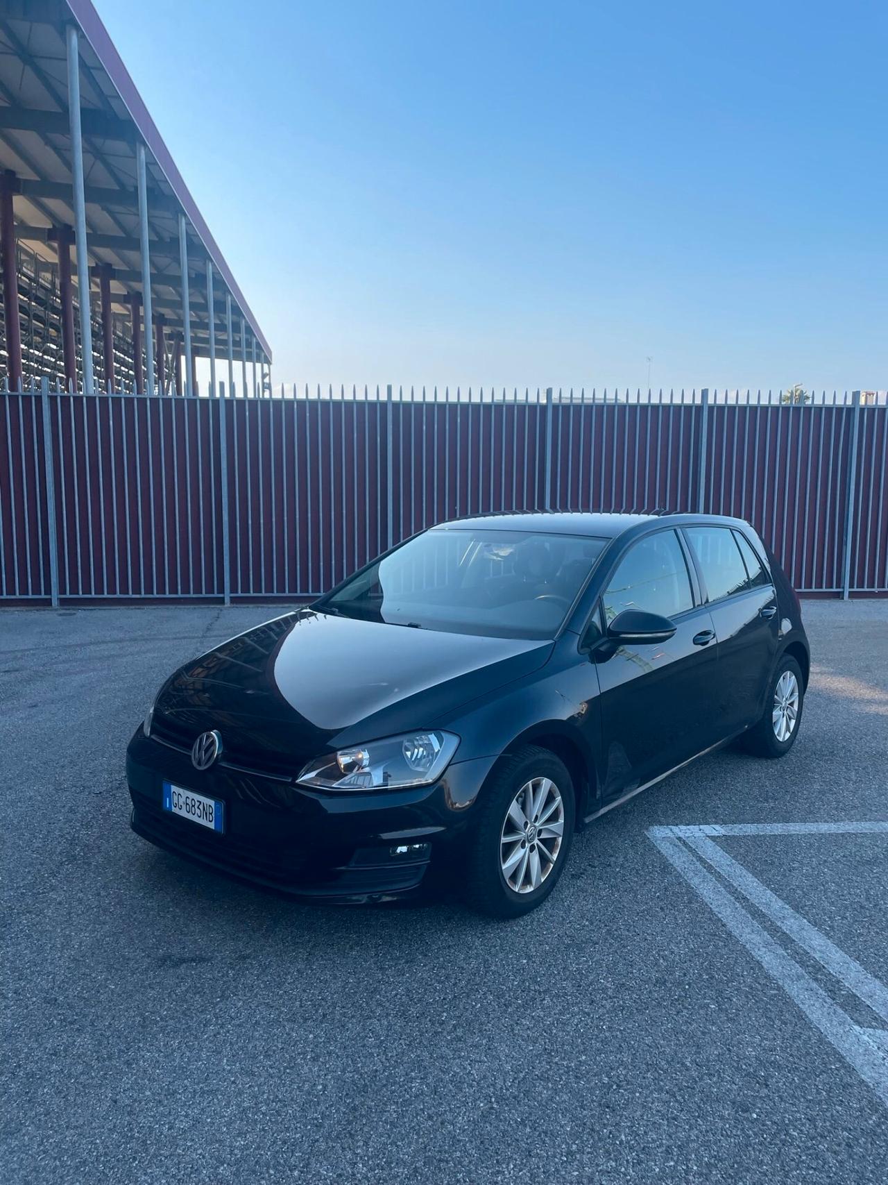 Volkswagen Golf 1.6 TDI 90 CV