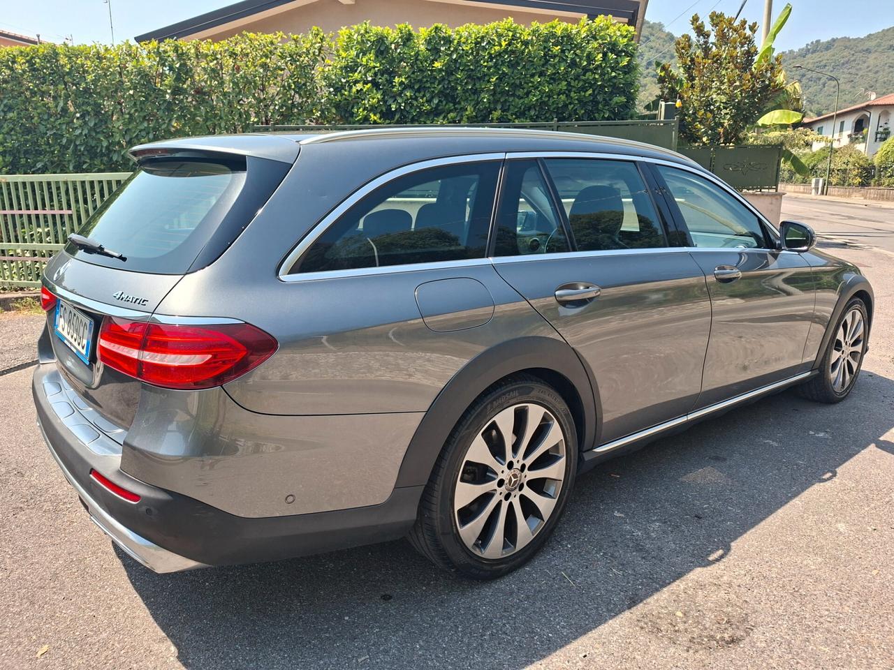 Mercedes-Benz E 220 ALL-TERRAIN 4MATIC