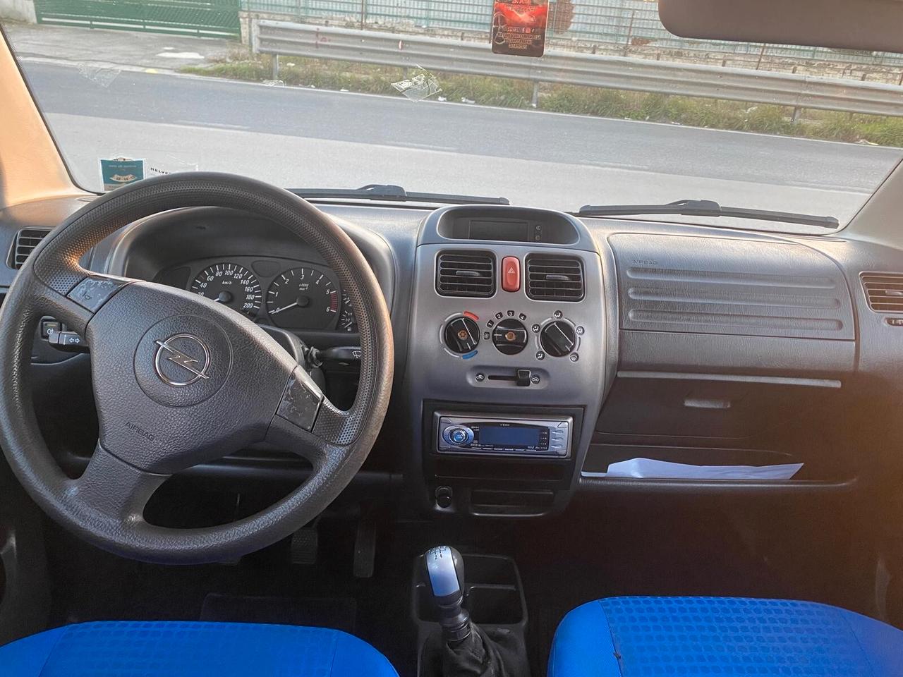 Opel Agila 1.3 CDTI Club