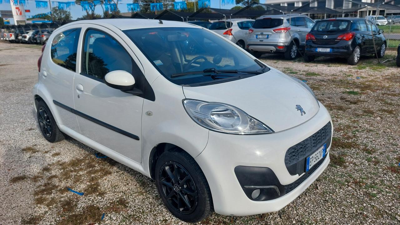 Peugeot 107 1.0 68CV 3p. Allure 2Tronic