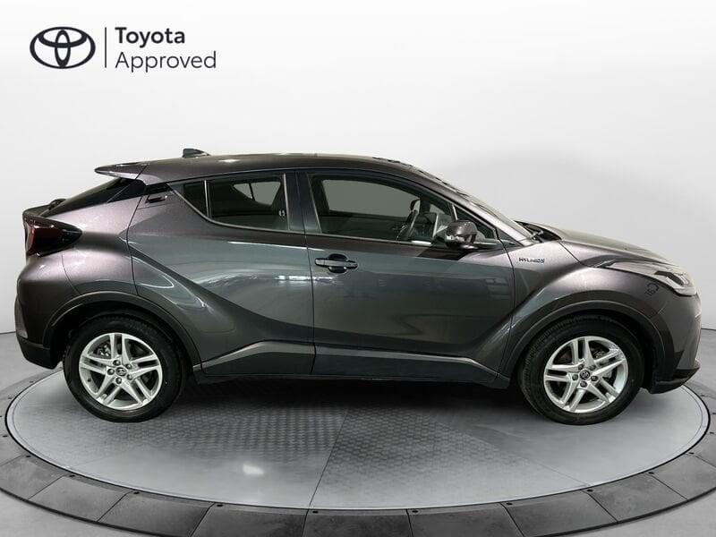 Toyota C-HR C-HR 1.8 Hybrid E-CVT Active