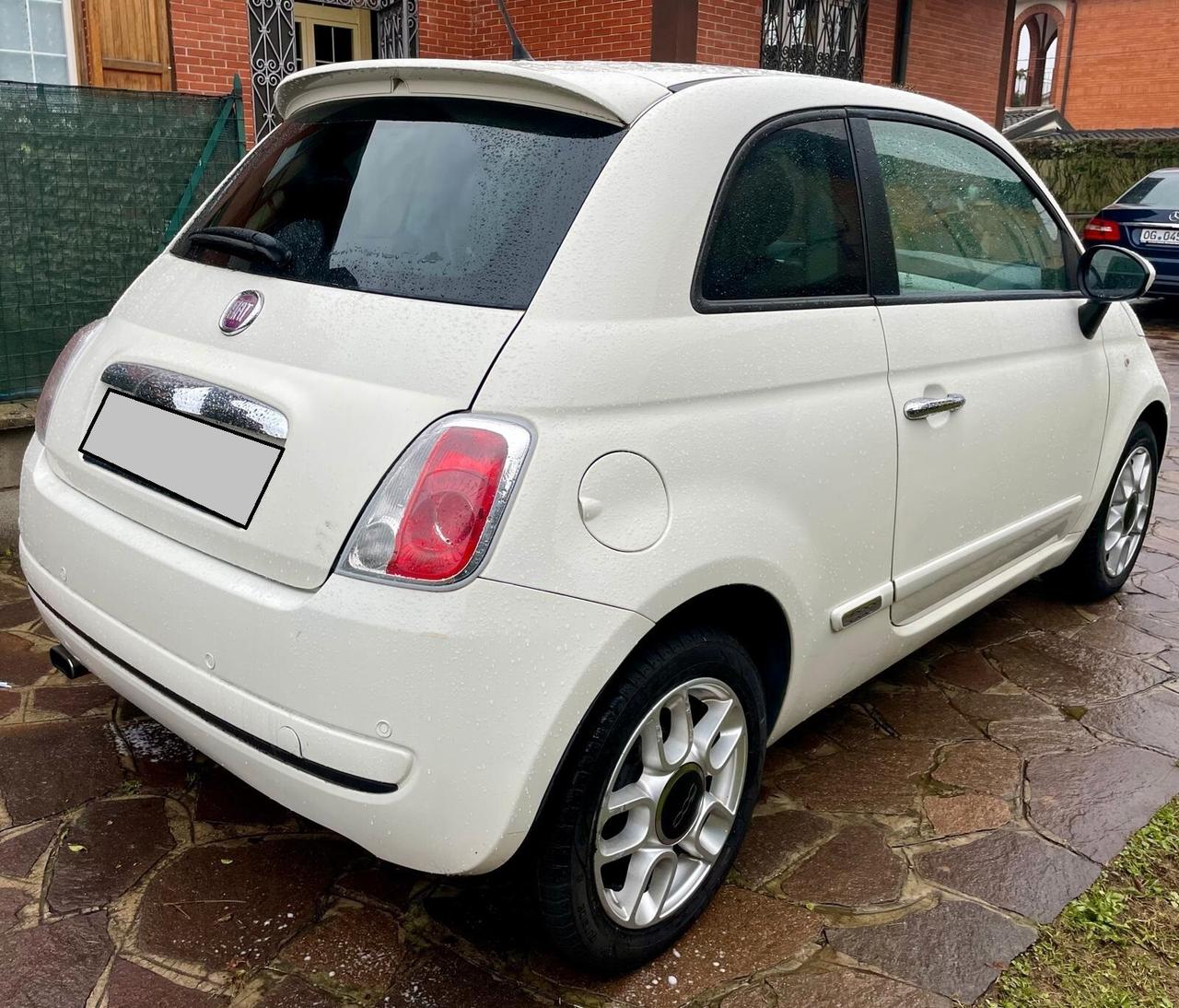 Fiat 500 1.3 Multijet 16V 95 CV Lounge motore consuma olio