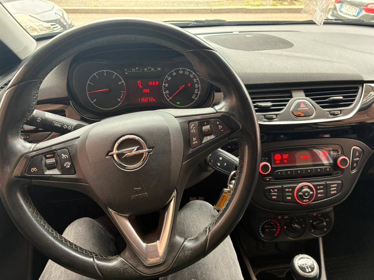 Opel Corsa 1.2 5 porte b-Color