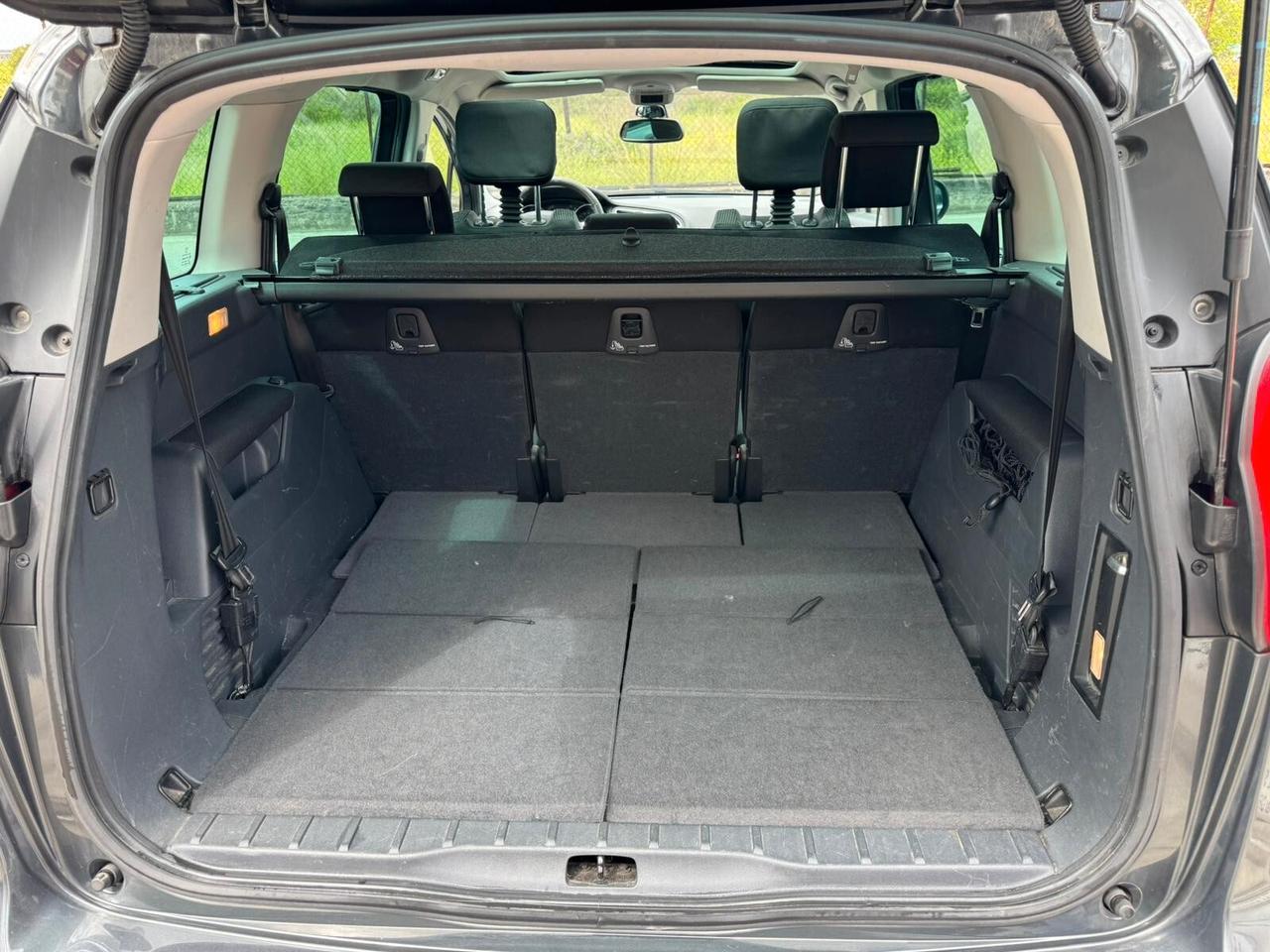 Peugeot 5008 1.6 120CV Premium