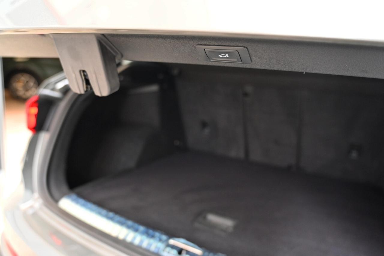 Audi Q3 35 TDI S tronic line edition