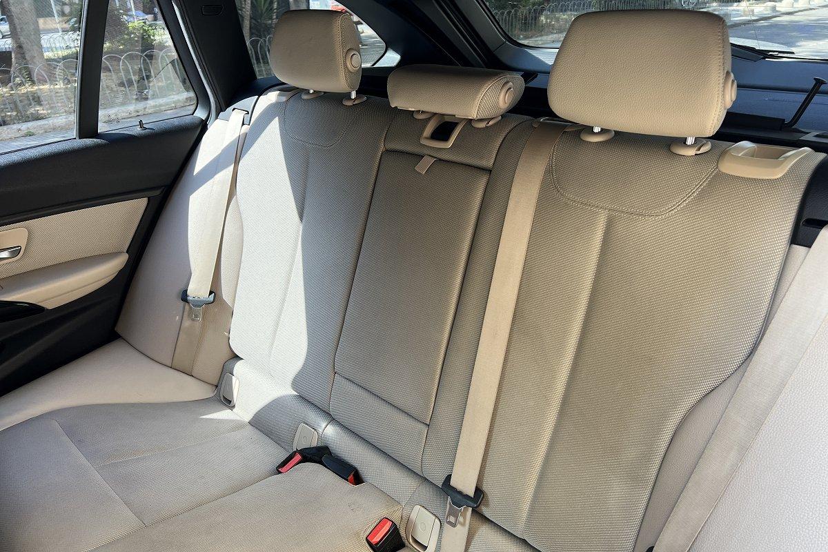BMW 318d Touring Business Advantage aut.