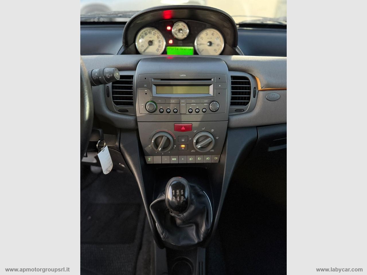 LANCIA Ypsilon 1.2 Argento