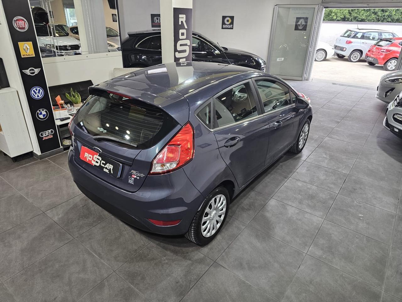 Ford Fiesta 1.5 TDCi 75CV 5 porte Titanium