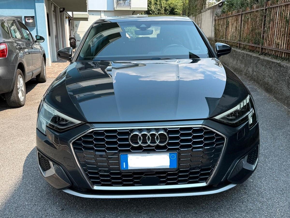 Audi A3 SPB 30 g-tron S tronic Business Advanced