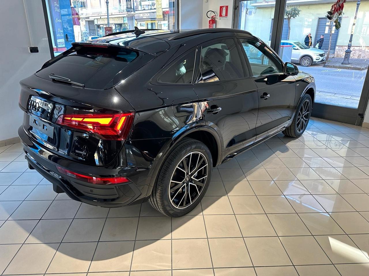 Audi Q5 Sportback 40 2.0 tdi mhev 12V quattro s-tronic