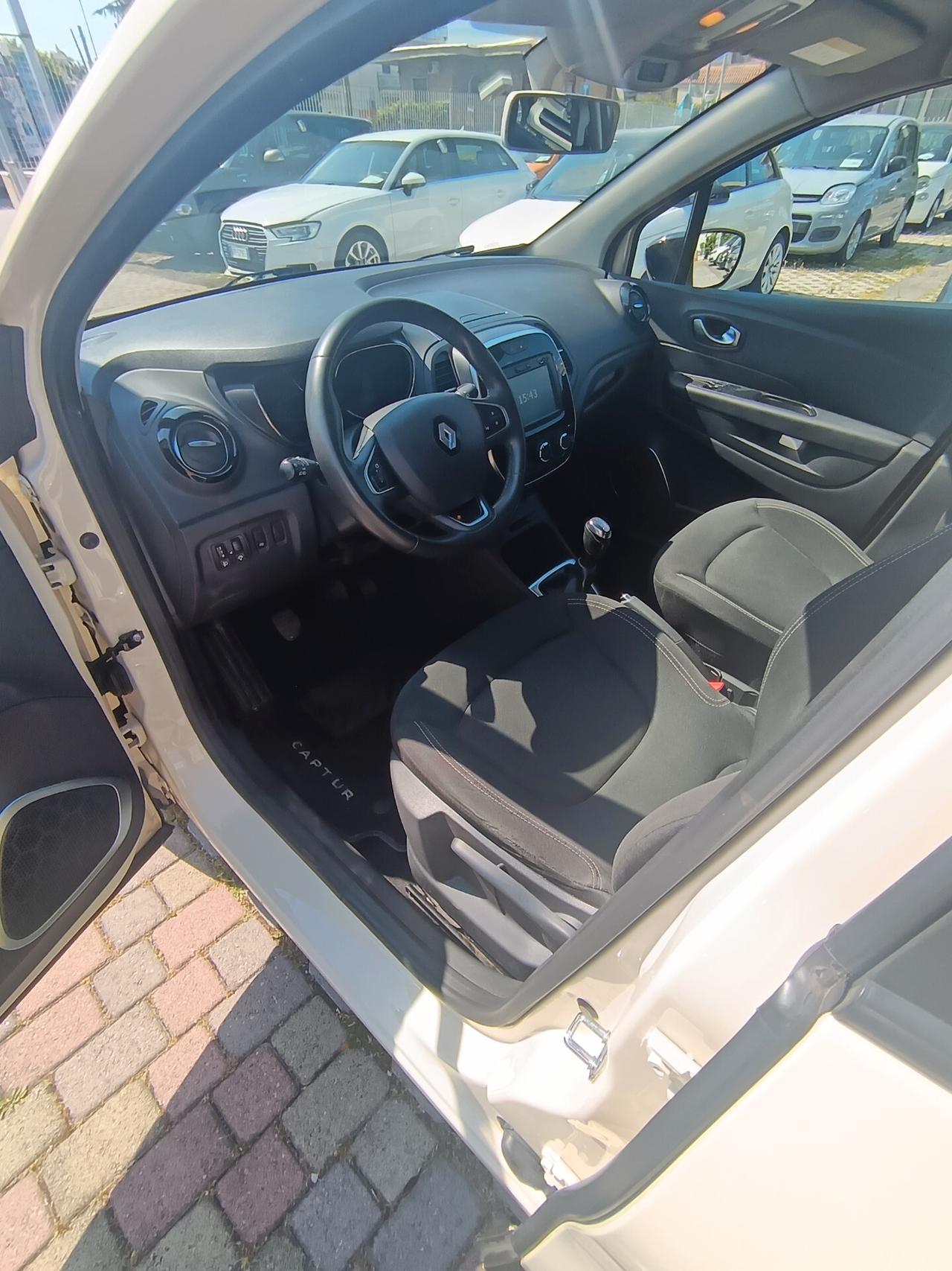 Renault Captur TCe 12V 90 CV Business