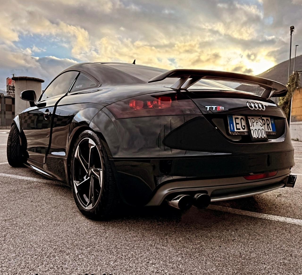 AUDI TTS QUATTRO EDITION (AUTO SOLO PER AMATORE)