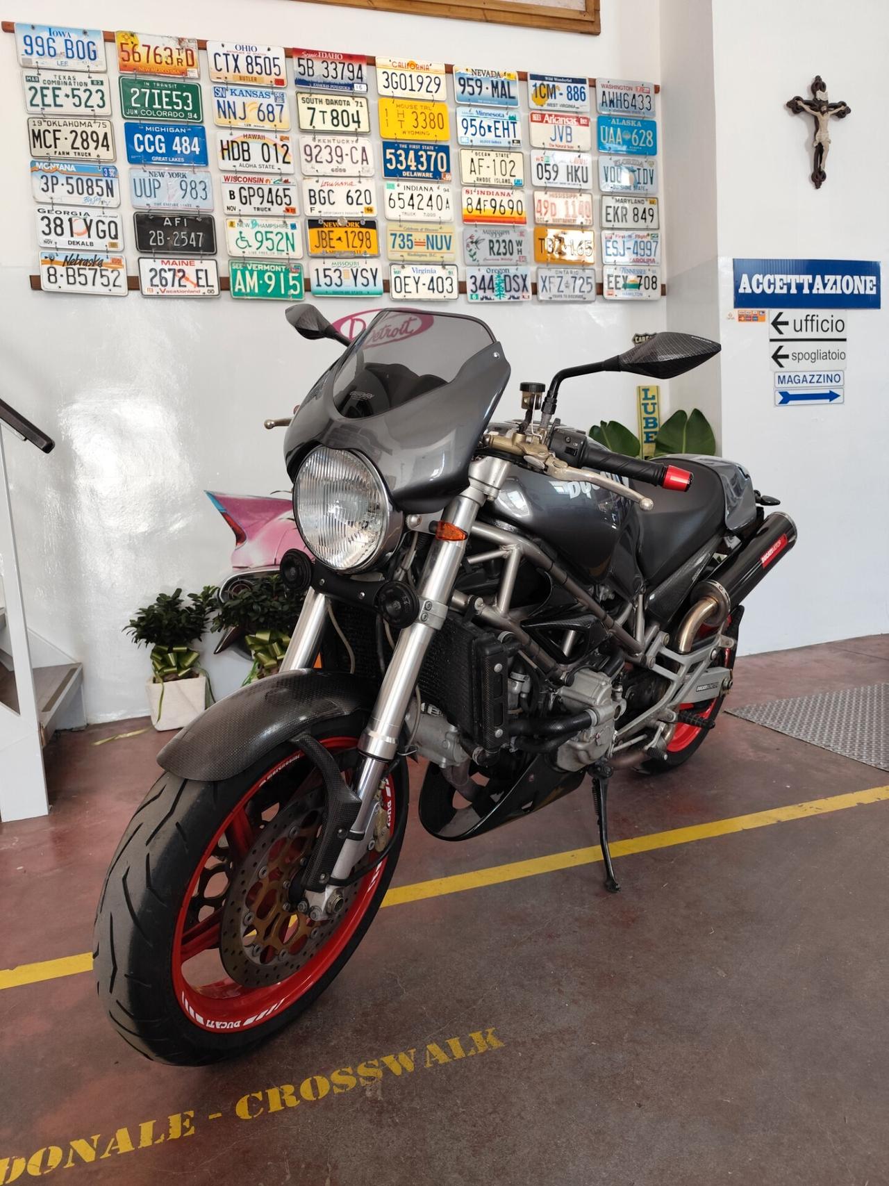 Ducati Monster 900 S4 SENNA